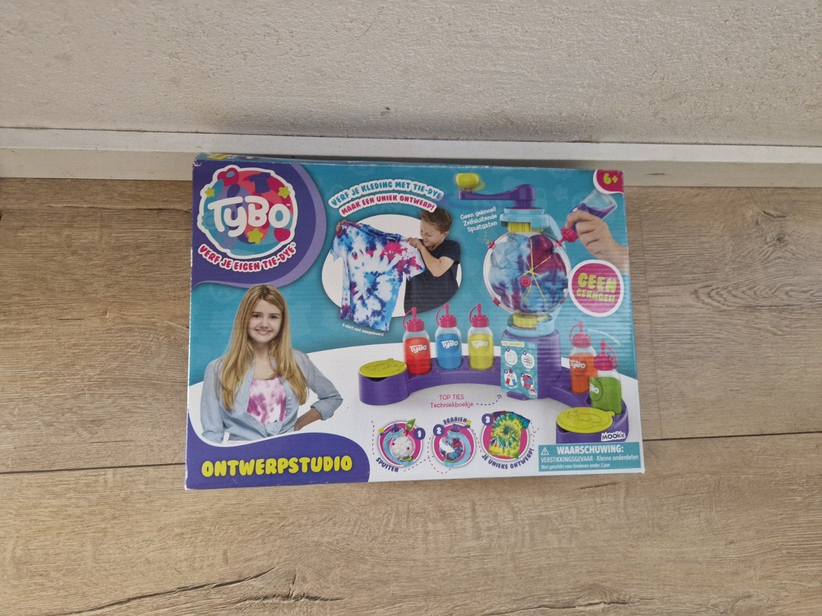 Tybo Tie-Dye Ontwerpstudio - Verf je eigen kleding, Hobby en Vrije tijd, Knutselen, Overige thema's, Nieuw, Meerkleurig, Ophalen of Verzenden