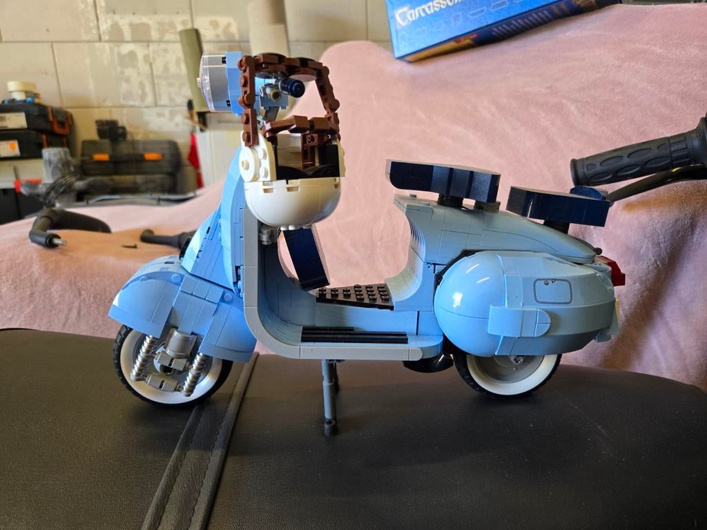 Lego Vespa 125 (10298) - Zo goed als nieuw, Ophalen of Verzenden