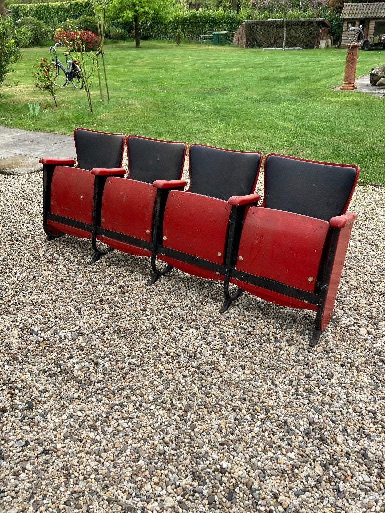 Bioscoopstoelen 2 sets van 4 theaterstoelen, Ophalen