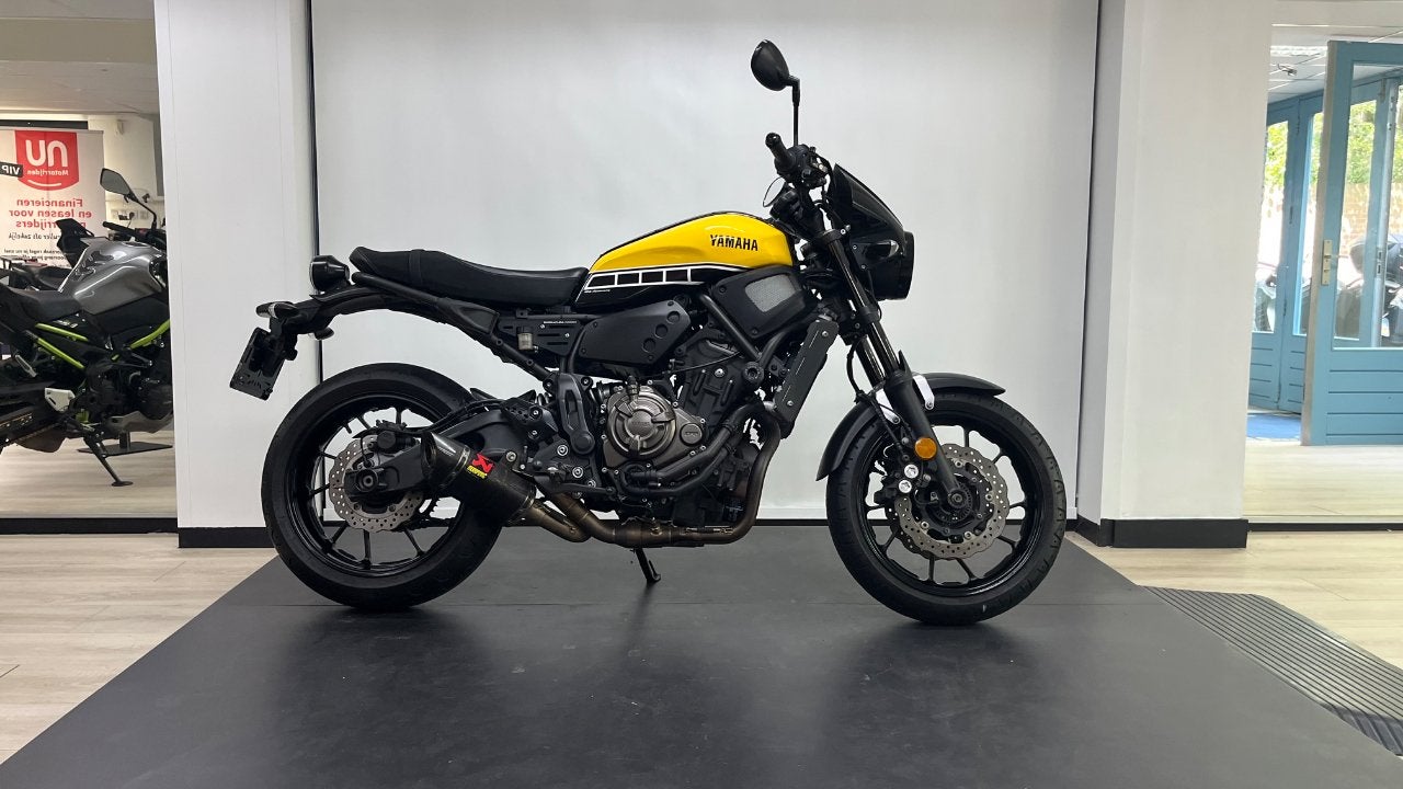 Yamaha XSR700 | 60TH ANNIVERSARY | AKRAPOVIC (bj 2016), Bedrijf, Meer dan 35 kW, Overig, 689 cc