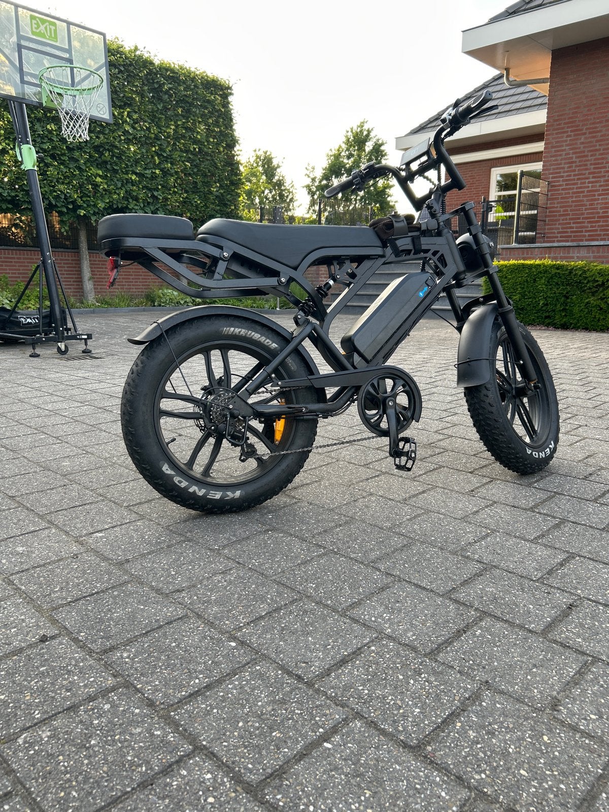 Stoere Fatbike E-bike - Zwart, Zo goed als nieuw, Zo goed als nieuw, 51 tot 55 cm, 50 km per accu of meer, Ophalen