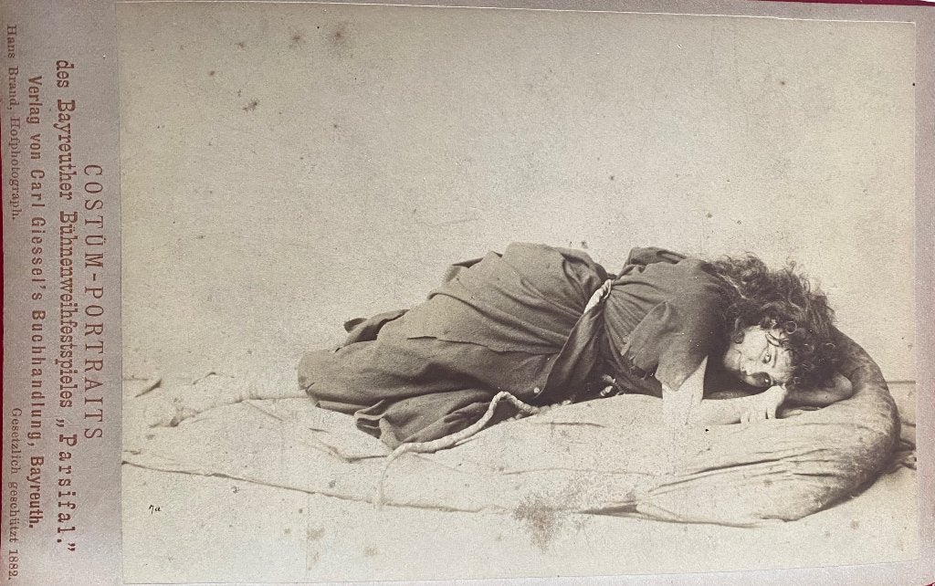 Kabinetfoto Amalie Materna als Kundry in Parsifal 1882, Verzamelen, Gebruikt, Verzenden, Foto, Klederdracht