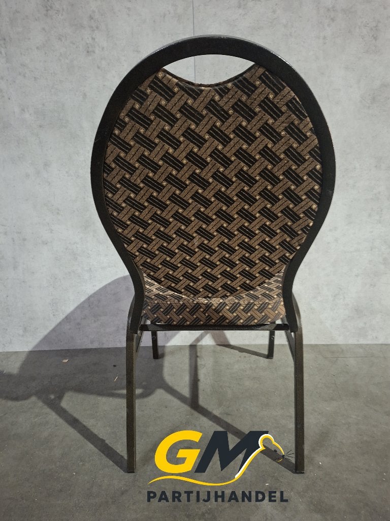 Banketstoel / stapelstoel / stackchair, Ophalen, Bruin, Zo goed als nieuw, Metaal