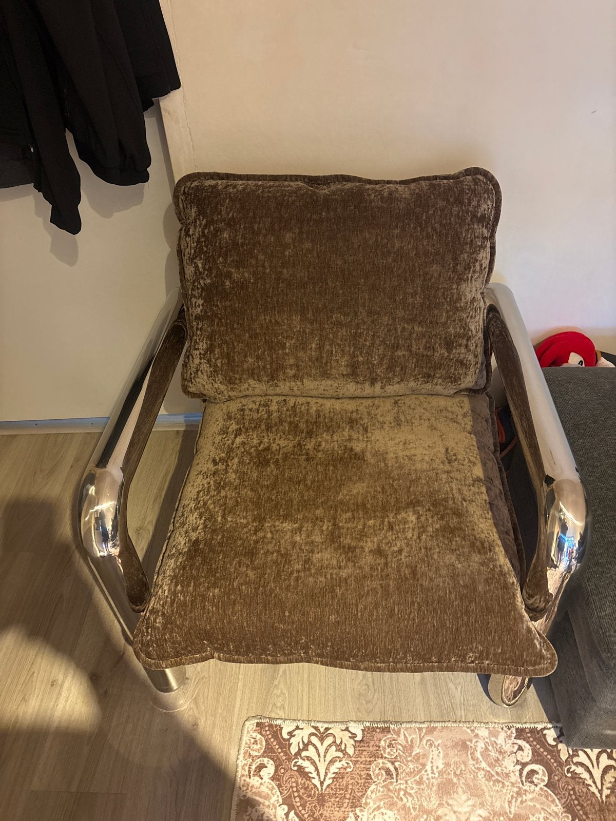 HK Living fauteuil met chromen frame en velours kussens, Huis en Inrichting, Fauteuils, Gebruikt, 75 tot 100 cm, Ophalen of Verzenden