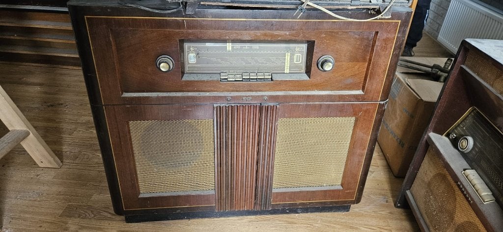 Vintage Radio met Platenspeler en Beeldbuis Collectie, Ophalen, Gebruikt, Vintage, Retro, Antiek, 75 cm of meer