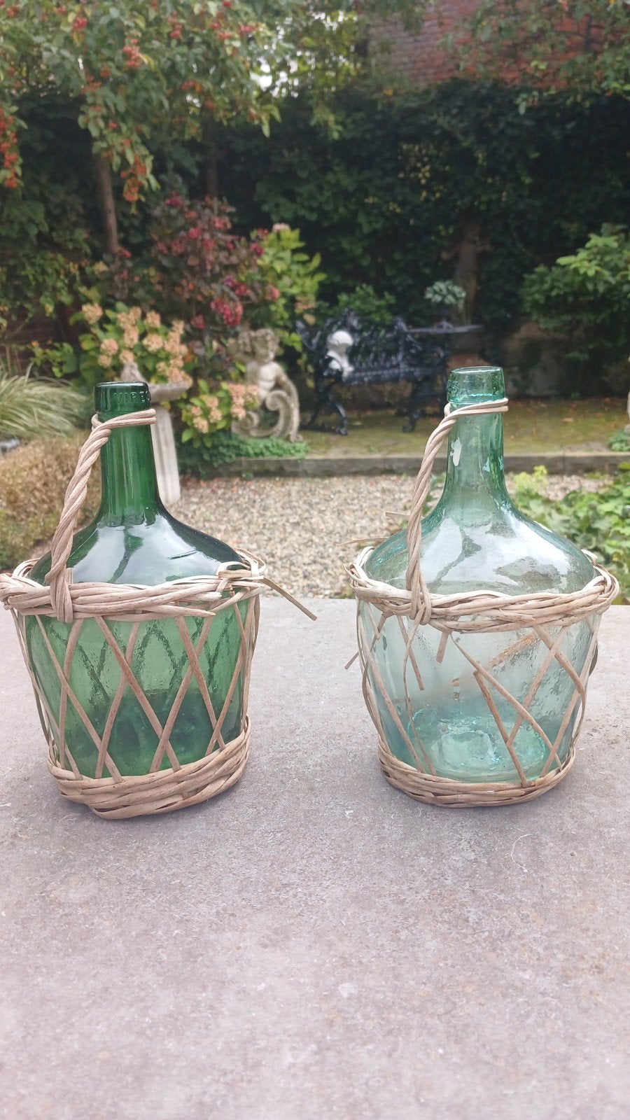 2 mandflessen, Ophalen of Verzenden