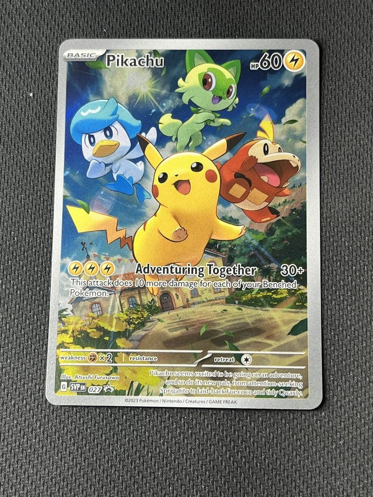 Pikachu (SVP 027), Hobby en Vrije tijd, Verzamelkaartspellen | Pokémon, Ophalen of Verzenden, Nieuw, Losse kaart, Foil