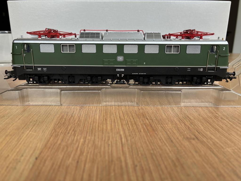 Märklin Electrolocomotief BR  50, Gebruikt, Ophalen of Verzenden, Märklin, Gelijkstroom