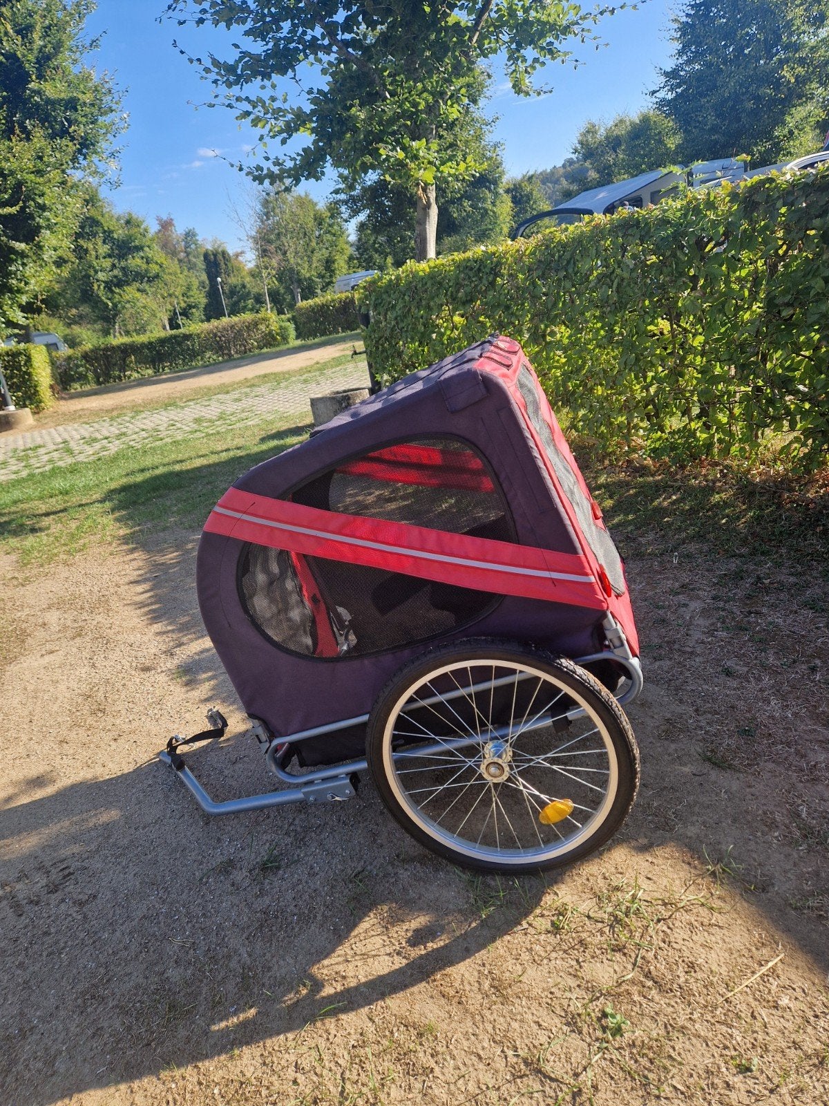 Hondenfietskar - Comfortabel en Veilig voor Uw Hond, Ophalen, 20 tot 40 kg, Zo goed als nieuw, Hondenkar