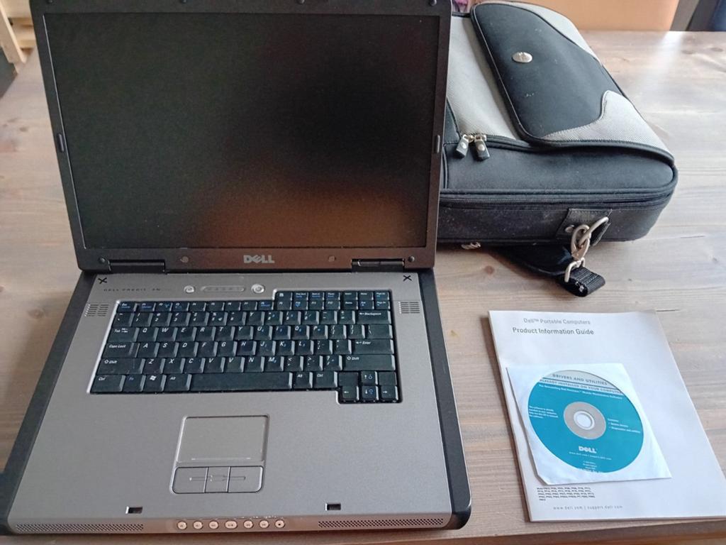 Oude Dell laptop, Ophalen, Gebruikt, 15 inch, Onbekend
