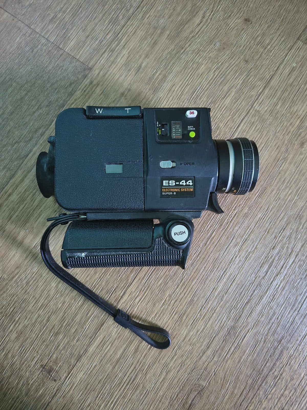 Analoge videocamera Sankyo ES-44, Ophalen of Verzenden