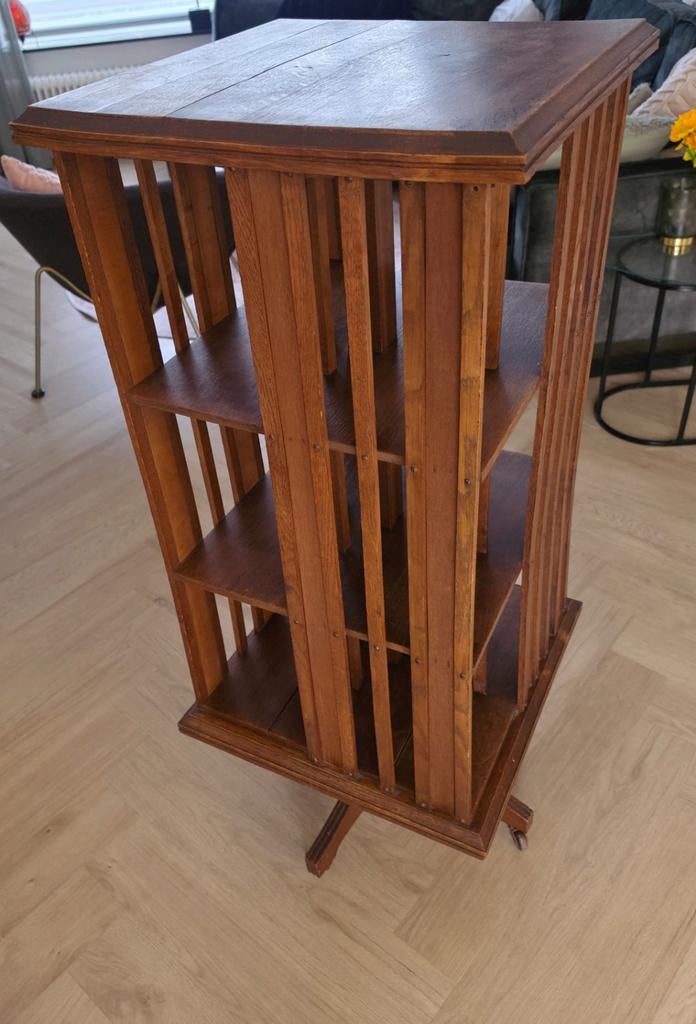 Oude boekenmolen circa 1920 van eikenhout, Ophalen of Verzenden