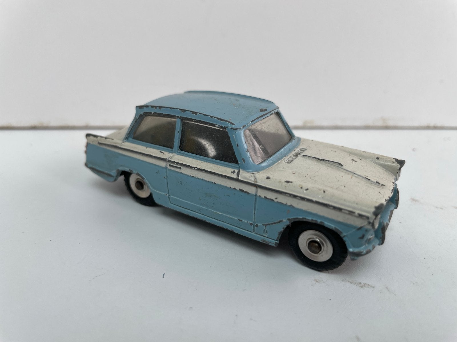 Dinky Toys Triumph Herald - Vintage Speelgoedauto, Ophalen of Verzenden
