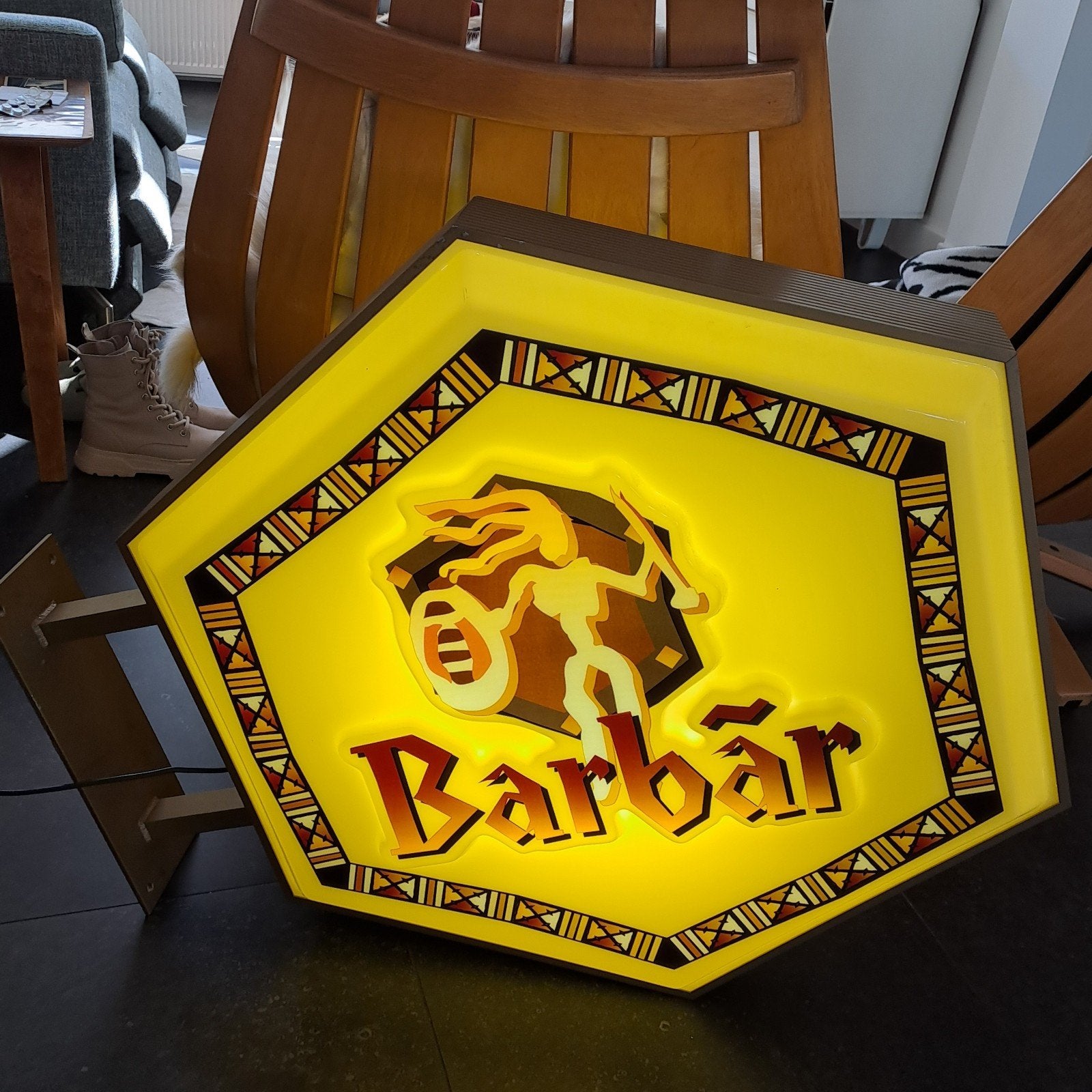 Barbar honing bier lichtbak reclame dubbelzijdig, Ophalen, Zo goed als nieuw
