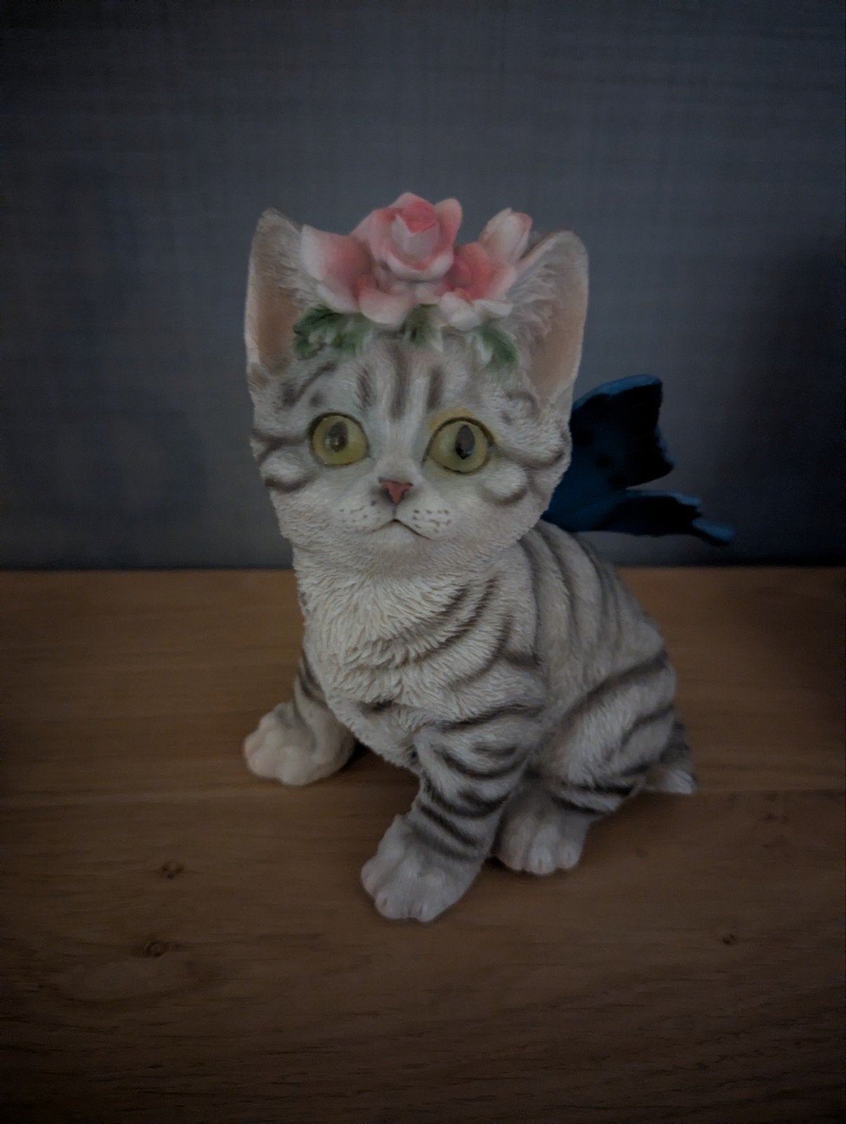 Mooie kat beeldje met vlinder vleugels, Ophalen, Zo goed als nieuw, Dier