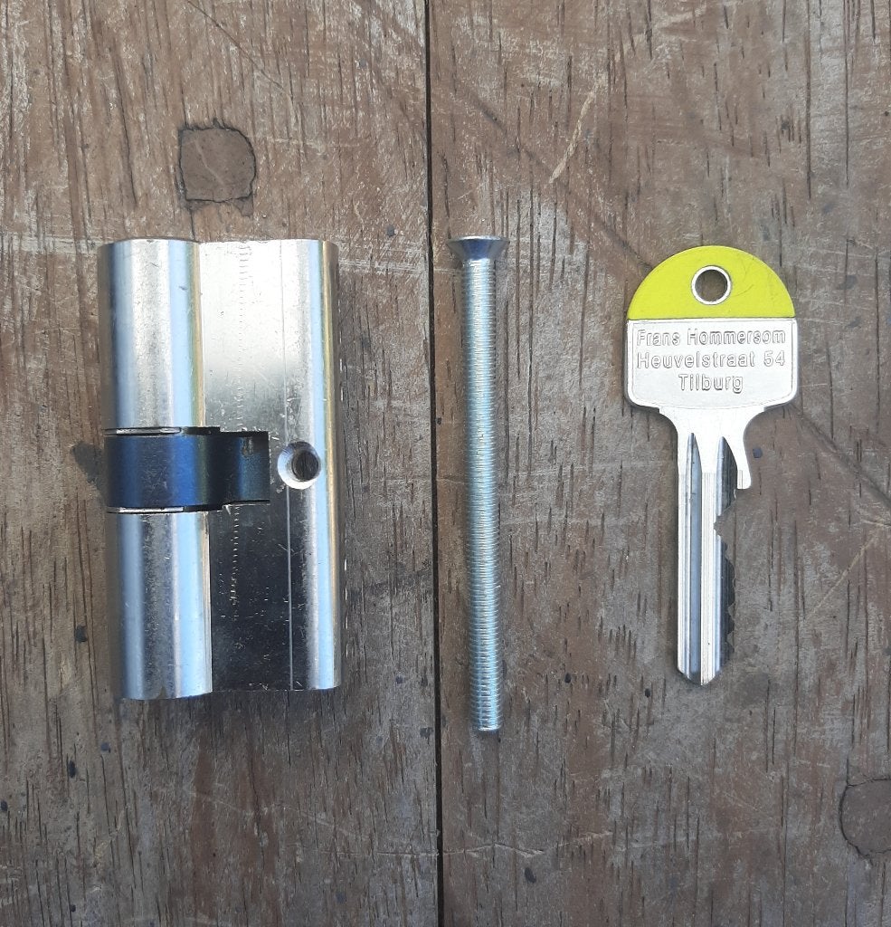 Cilnderslot Corbin 30-30 mm 1 Sleutel, Ophalen, Zo goed als nieuw, Koper of Messing, Slot