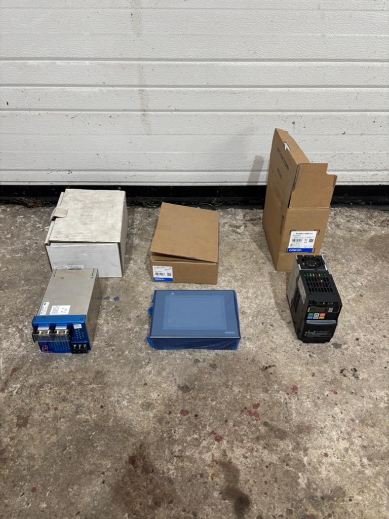 Omron & Mitsubishi Automatisering, Ophalen of Verzenden, Nieuw