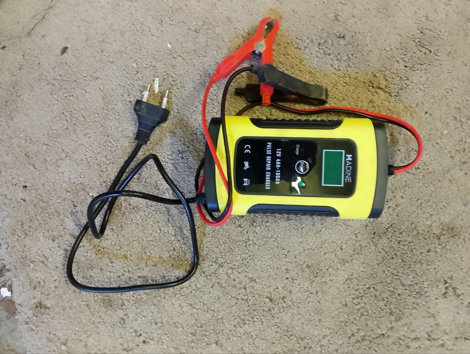MADINE 12V Acculader - Pulse Repair Charger, Ophalen of Verzenden