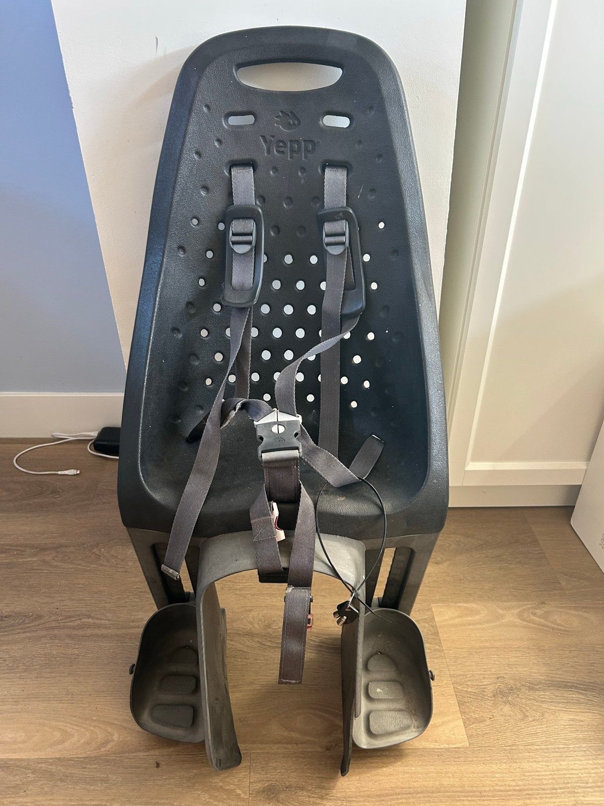 Thule Yepp Achterzitje - Direct op fietsendrager te monteren, Achterzitje, Ophalen, 15 t/m 25 kg, Gebruikt