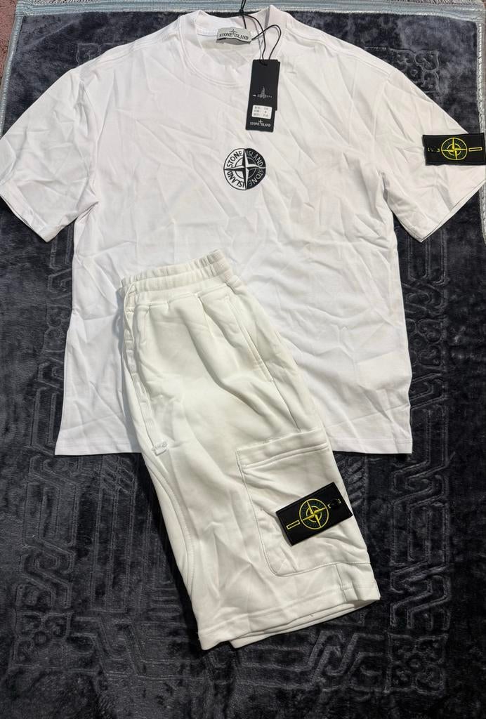 Stone Island T-shirt en korte broek set - Nieuw, Kleding | Heren, T-shirts, Ophalen, Zo goed als nieuw, Maat 48/50 (M), Wit