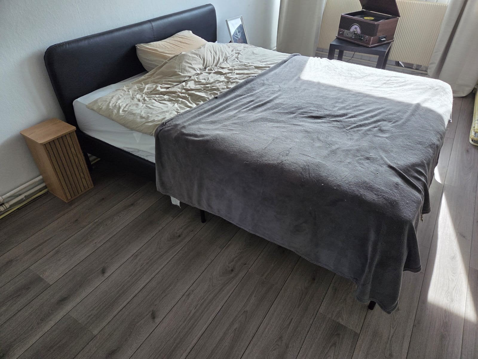 Tweepersoonsbed met zwart hoofdeinde, Ophalen, Gebruikt, Zwart, Tweepersoons