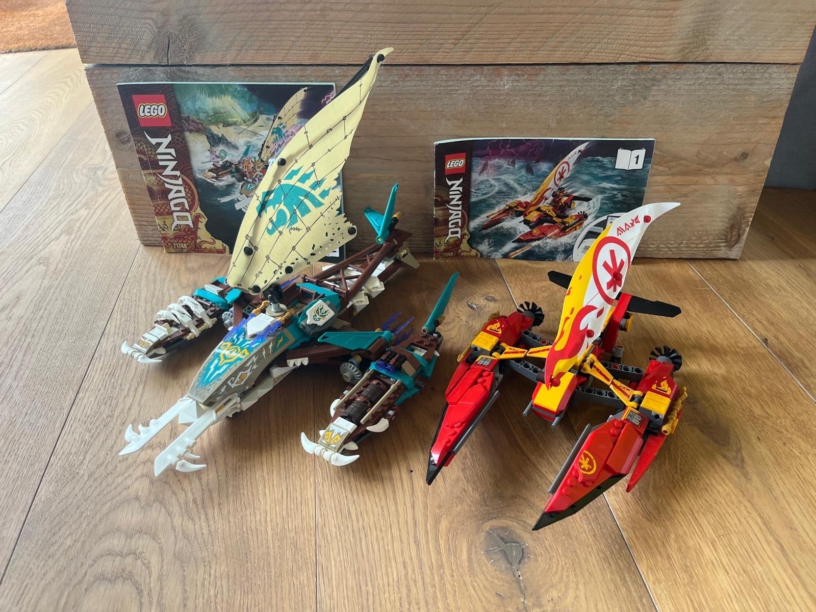 LEGO Ninjago 71748 - Catamaran Zeeslag (incl mini figuren), Ophalen of Verzenden, Zo goed als nieuw