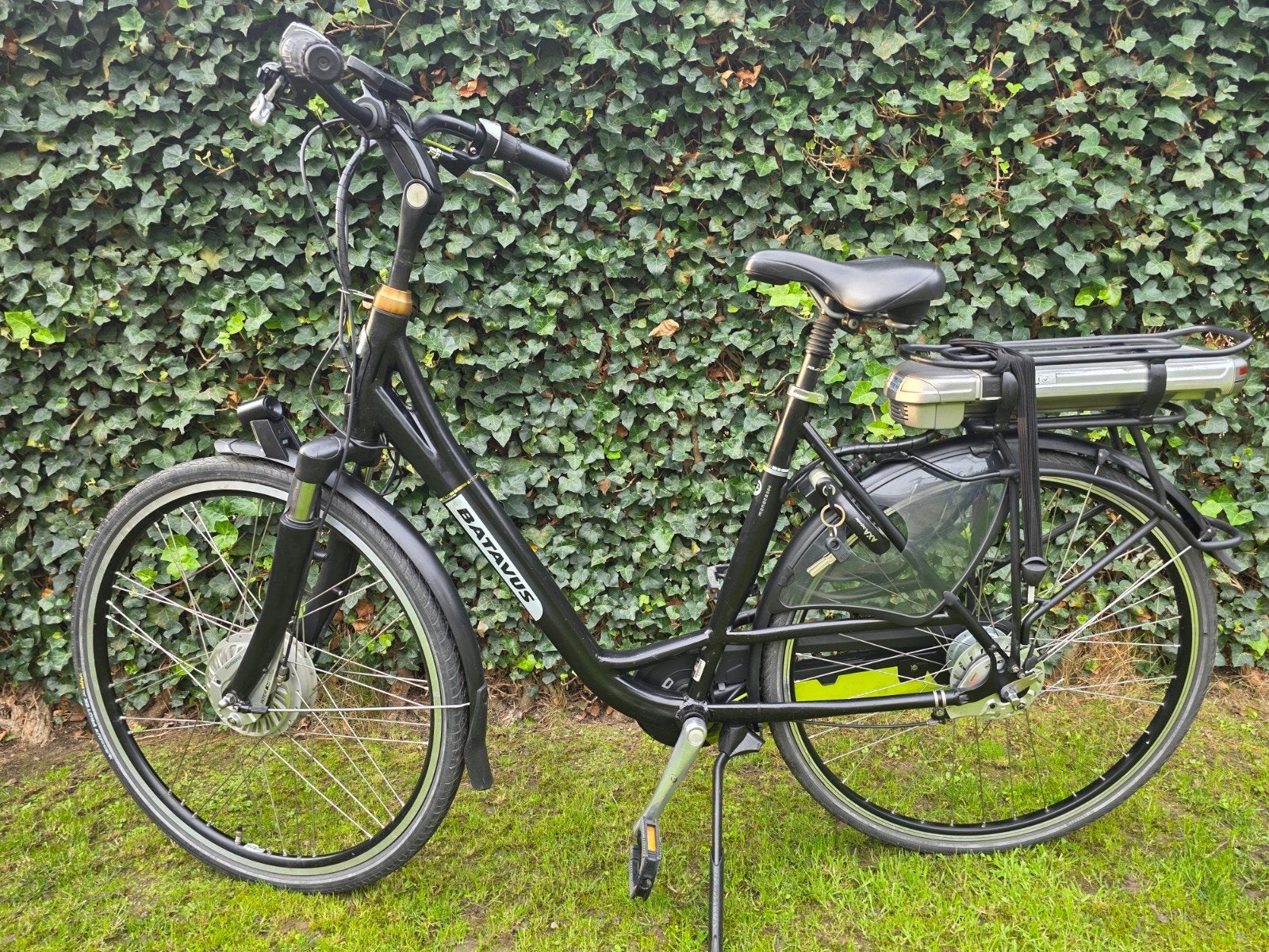 Elektrische Batavus 8 vers naaf frame hoogte 53 cm