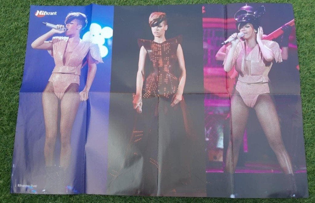 Grote Poster Hitkrant 2009 Rihanna Live / Jonas Brothers, Verzamelen, Ophalen of Verzenden, Gebruikt, A1 t/m A3, Muziek