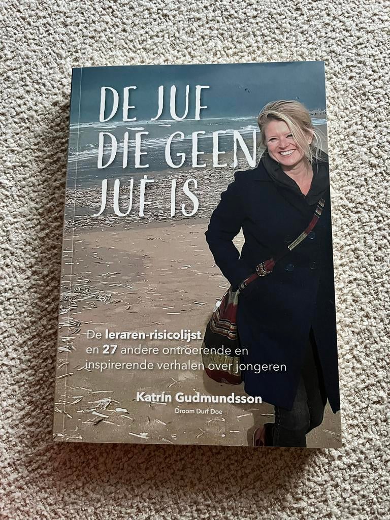 De juf die geen juf is - NIEUW, Ophalen of Verzenden, Gamma, Nieuw, Niet van toepassing