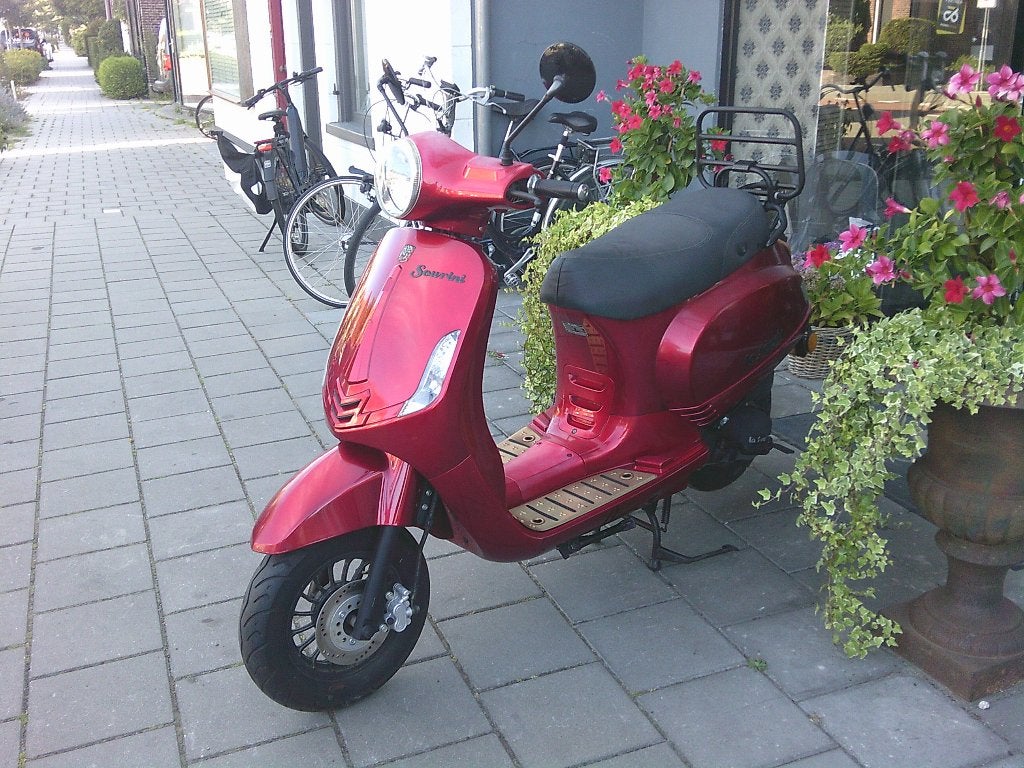 La souris sourini 45KM/H, Gebruikt, ., ., .