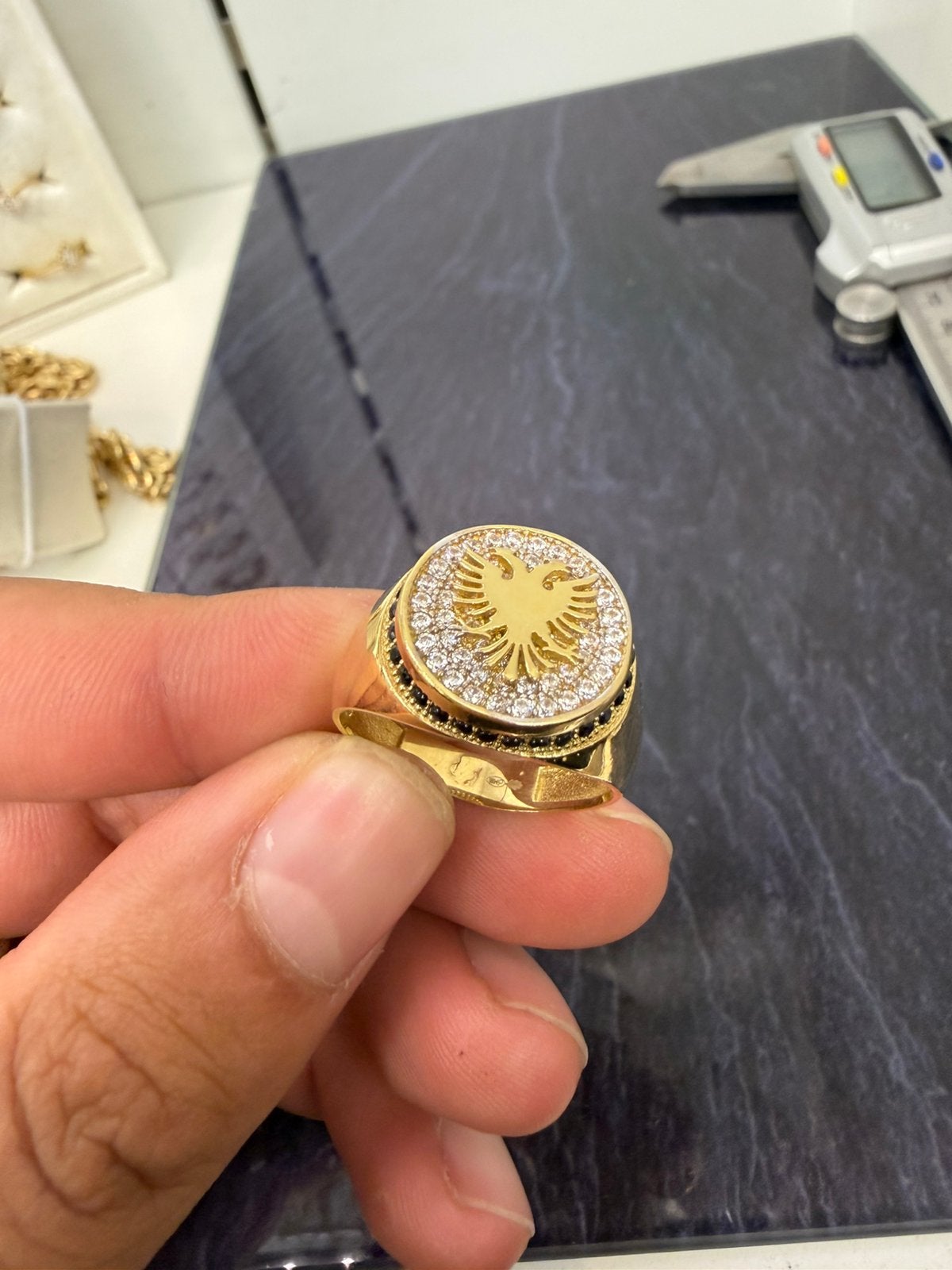 Prachtige 14k gouden ring met albanese vlag adelaar maat 20, 20 of groter, Nieuw, Ophalen of Verzenden, Dame of Heer