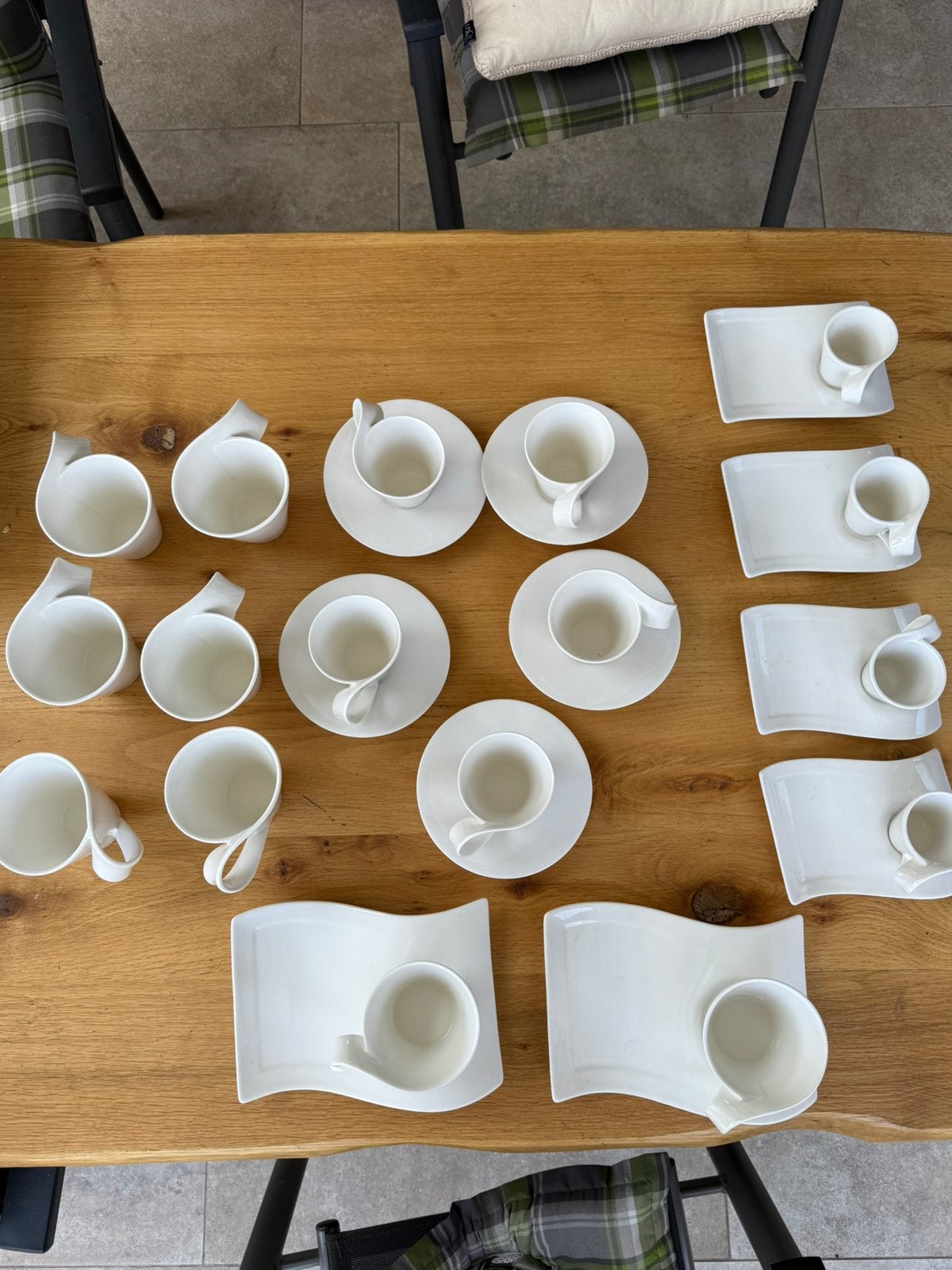 Set villeroy & boch, Huis en Inrichting, Keuken | Servies, Ophalen, Zo goed als nieuw, Overige stijlen, Kop(pen) en/of Schotel(s)
