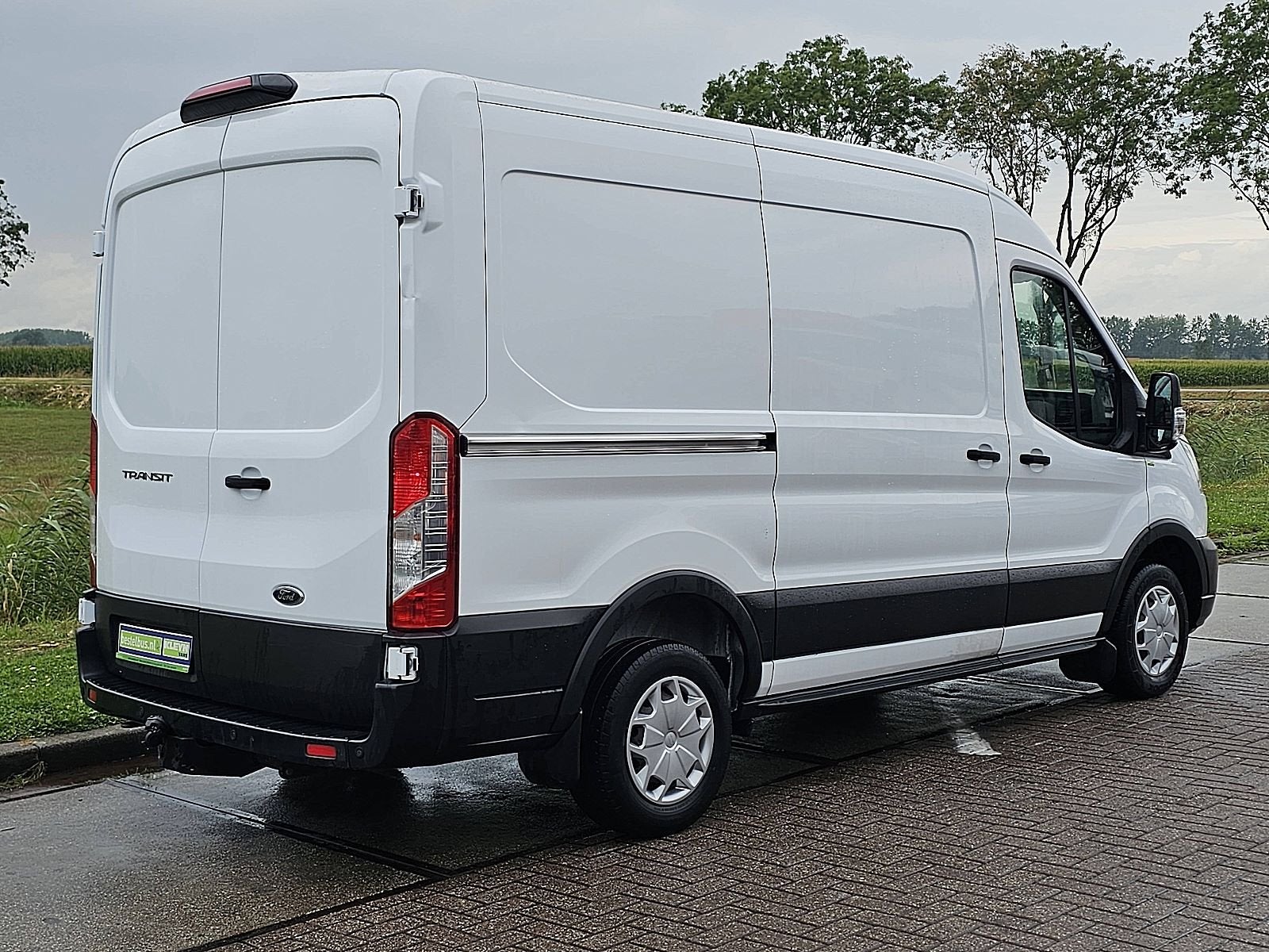 FORD TRANSIT 2.0 ecoblue 105 l2h2, Gebruikt, Euro 6, Wit, Bedrijf