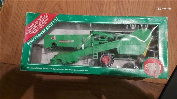 Siku 3856 Aardappelrooier Wuhlmaus, Ophalen of Verzenden, Zo goed als nieuw, Tractor of Landbouw, SIKU