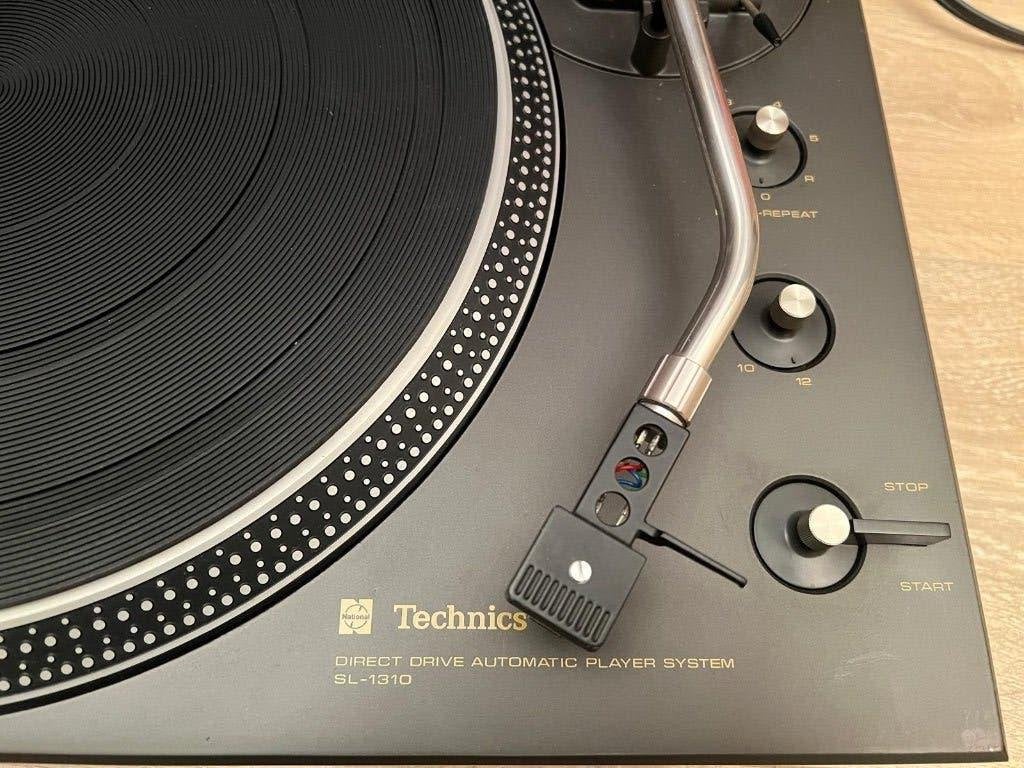 Technics 1310 Direct Drive Automatic Platenspeler, Ophalen, Automatisch, Zo goed als nieuw, Platenspeler