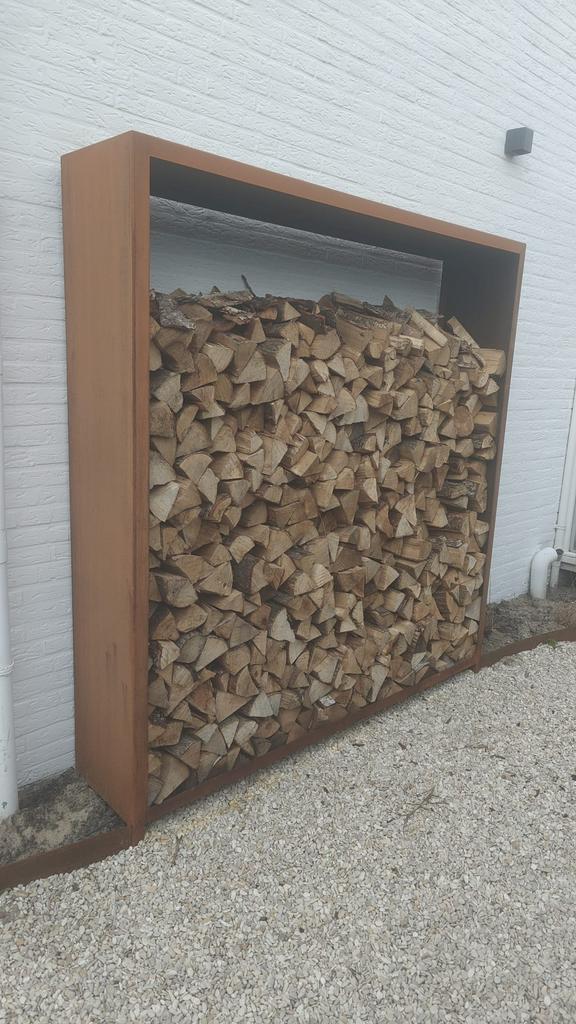 Cortenstalen houtopslag 200x200x40 met of zonder achterwand!