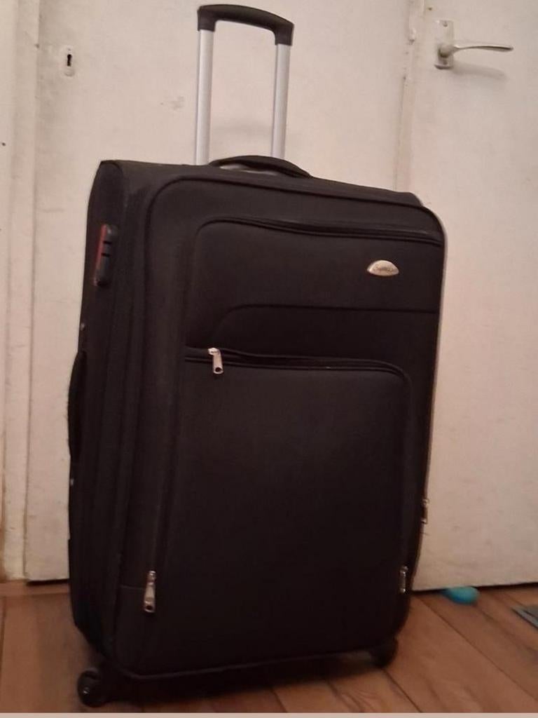 Te koop, Safi line merk reiskoffer/Baggage., Ophalen, Hard kunststof, 45 tot 55 cm, Zo goed als nieuw