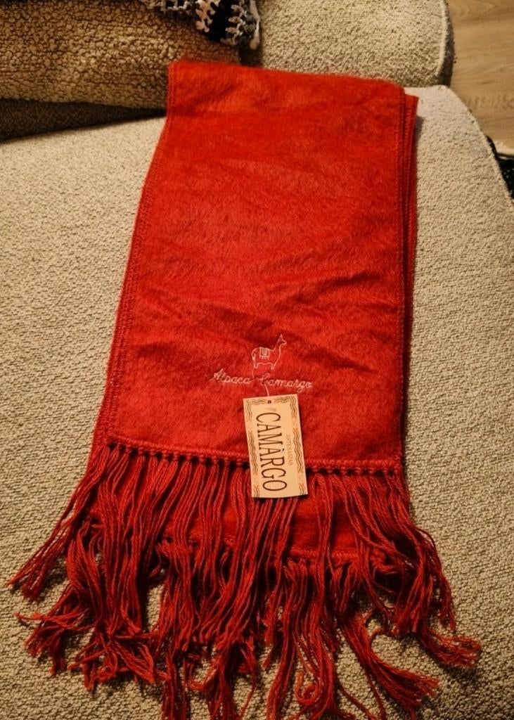 Nieuwe Alpaca Camargo Sjaal - Rood, Kleding | Dames, Alpaca Camargo, Ophalen of Verzenden, Nieuw, Sjaal