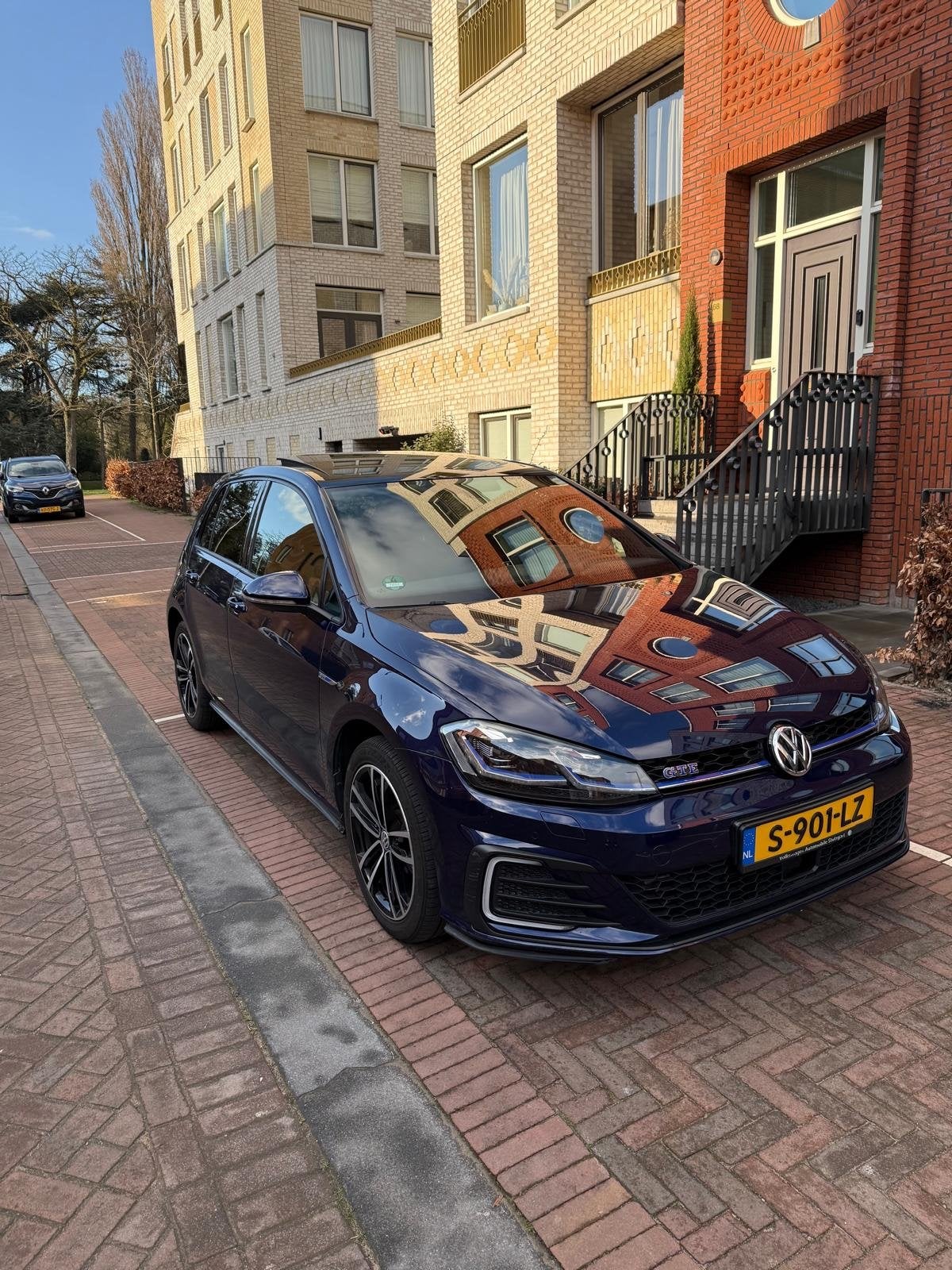Volkswagen Golf 1.4 Ehybrid 204pk DSG 2020 Blauw, Auto's, Blauw, Plug-in hybride, 1395 cc, Adaptive Cruise Control
