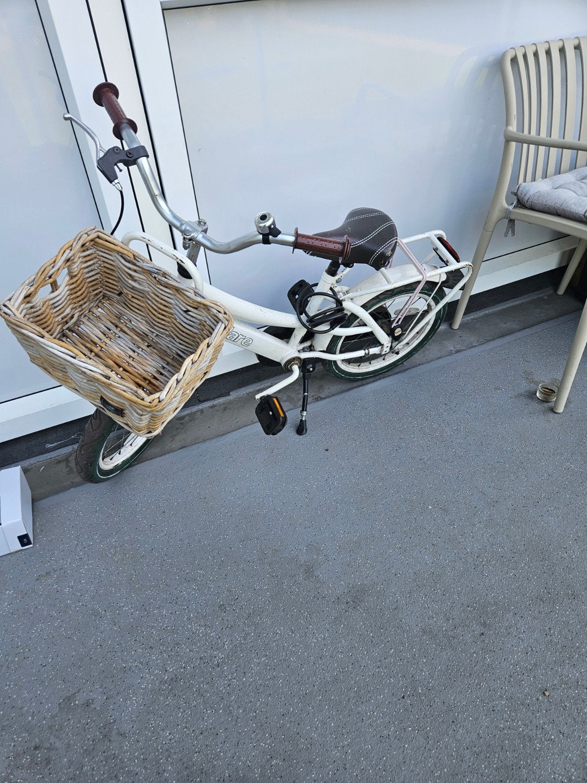 Leuke Volare kinderfiets met mandje - Wit, Ophalen, Terugtraprem, Volare, 16 tot 20 inch