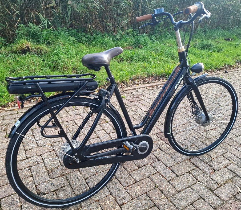 Hippe zwarte Sparta E-bike, 28inch, 54 cm hoog✅️, Fietsen en Brommers, Ophalen, Sparta, 53 tot 56 cm, Versnellingen