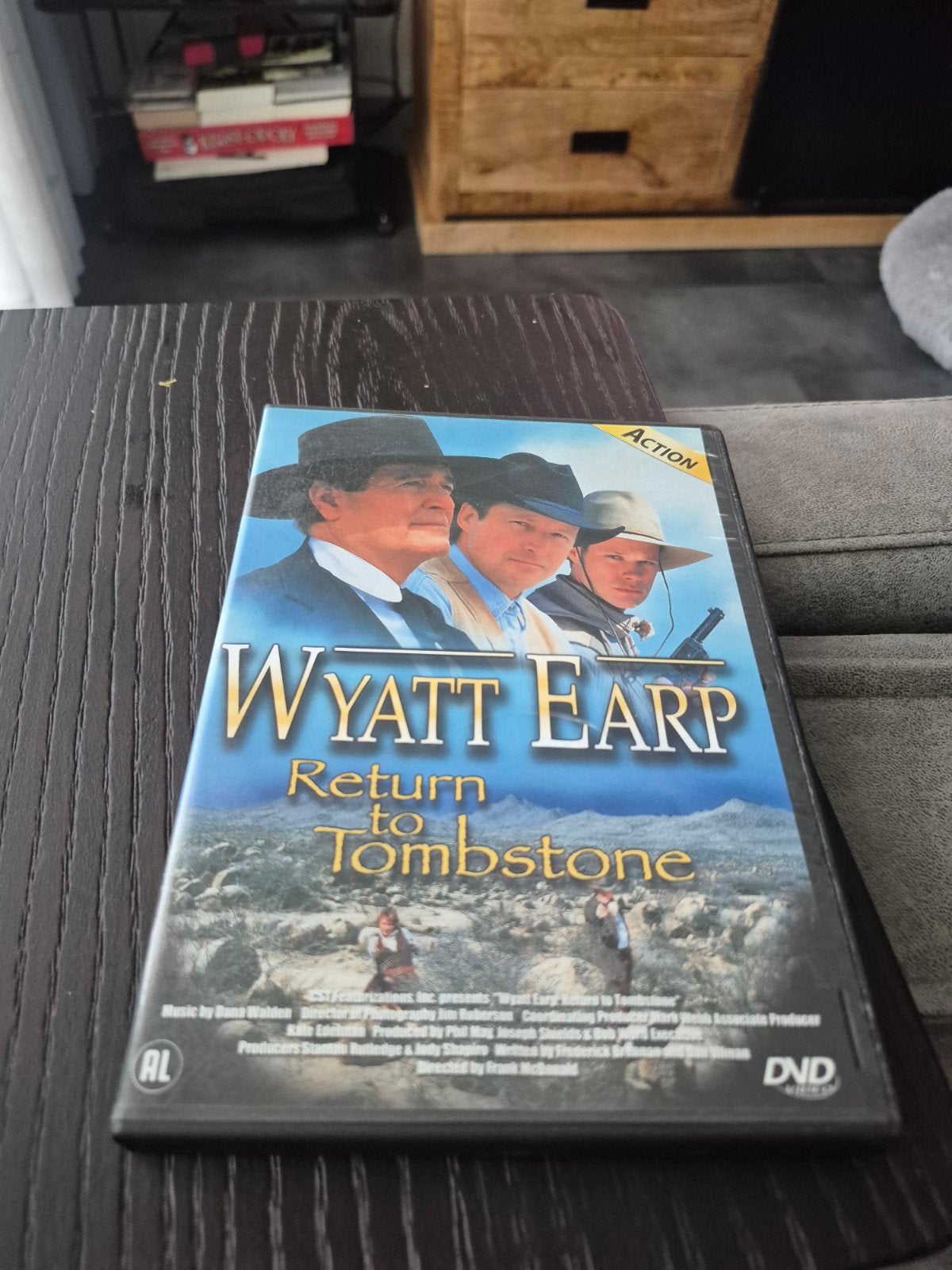 Wyatt Earp: Return to Tombstone DVD - Actie Western, Nederlands, Actie, Ophalen of Verzenden, Vanaf 12 jaar