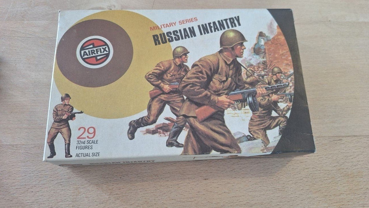 Airfix Russian infantry, Russische Infanterie 1/32 Schaal Mi, Ophalen of Verzenden, Nieuw, 1:35 tot 1:50, Figuur of Figuren