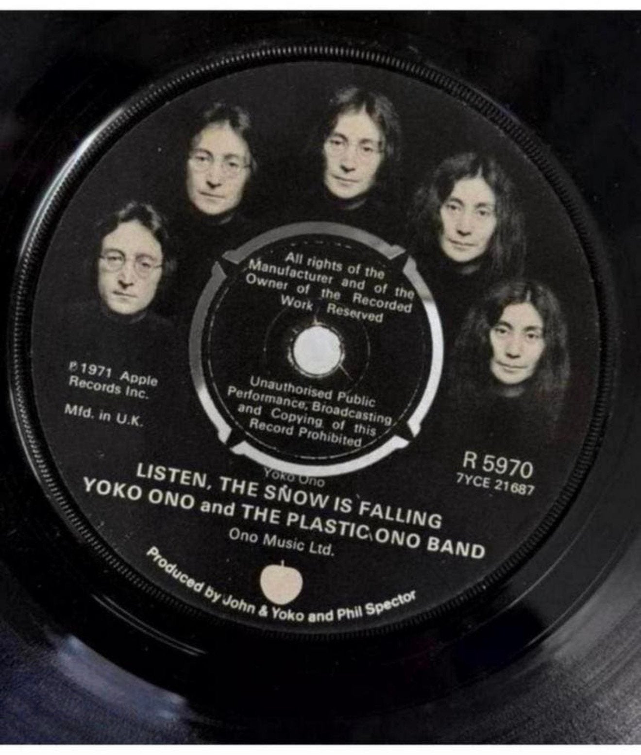 John Yoko The Plastic Ono Band Happy Xmas War Is Over Single, Cd's en Dvd's, Ophalen of Verzenden, Zo goed als nieuw, 7 inch, Pop