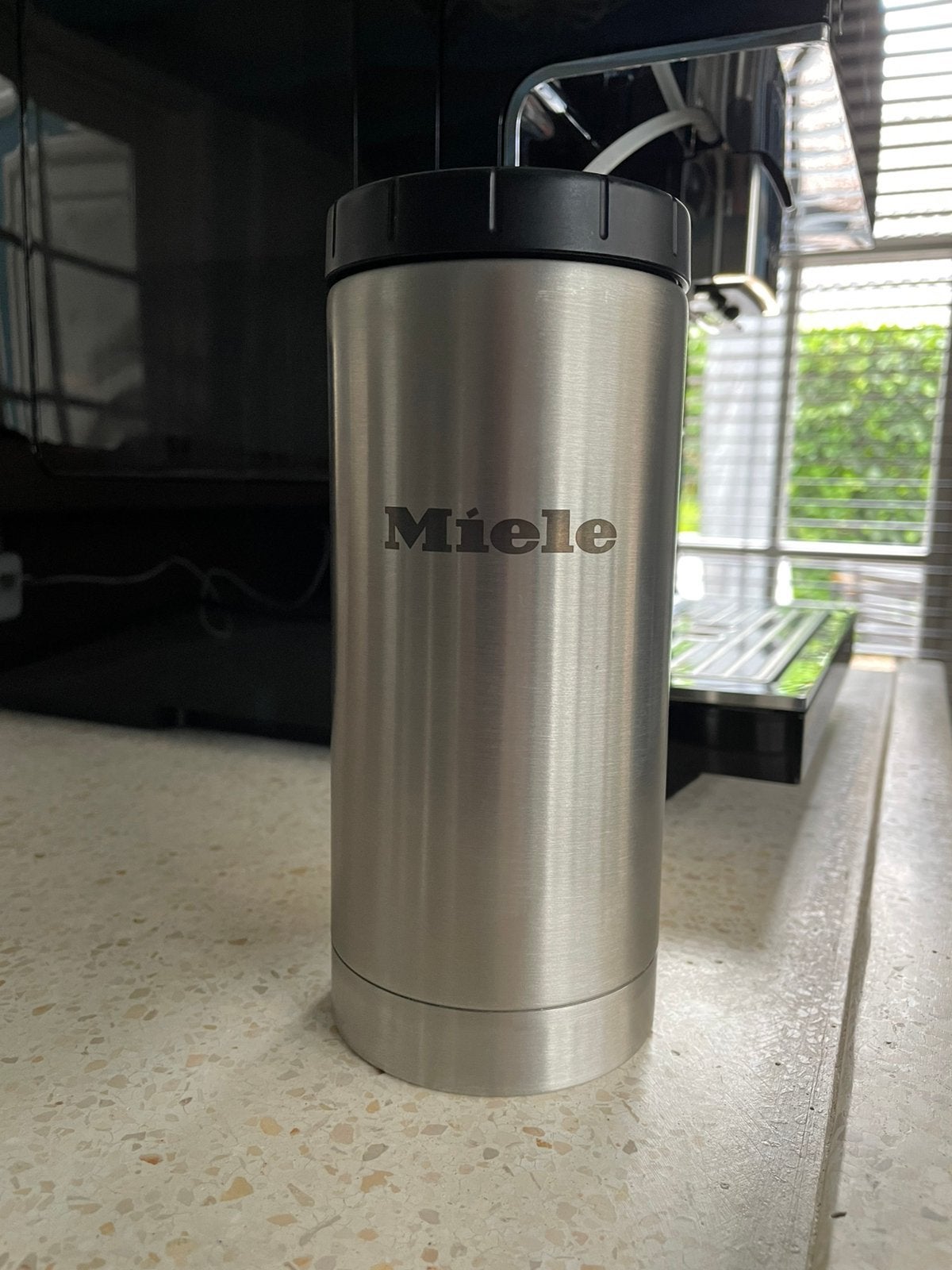 Miele rvs melkkan, Ophalen of Verzenden, Zo goed als nieuw