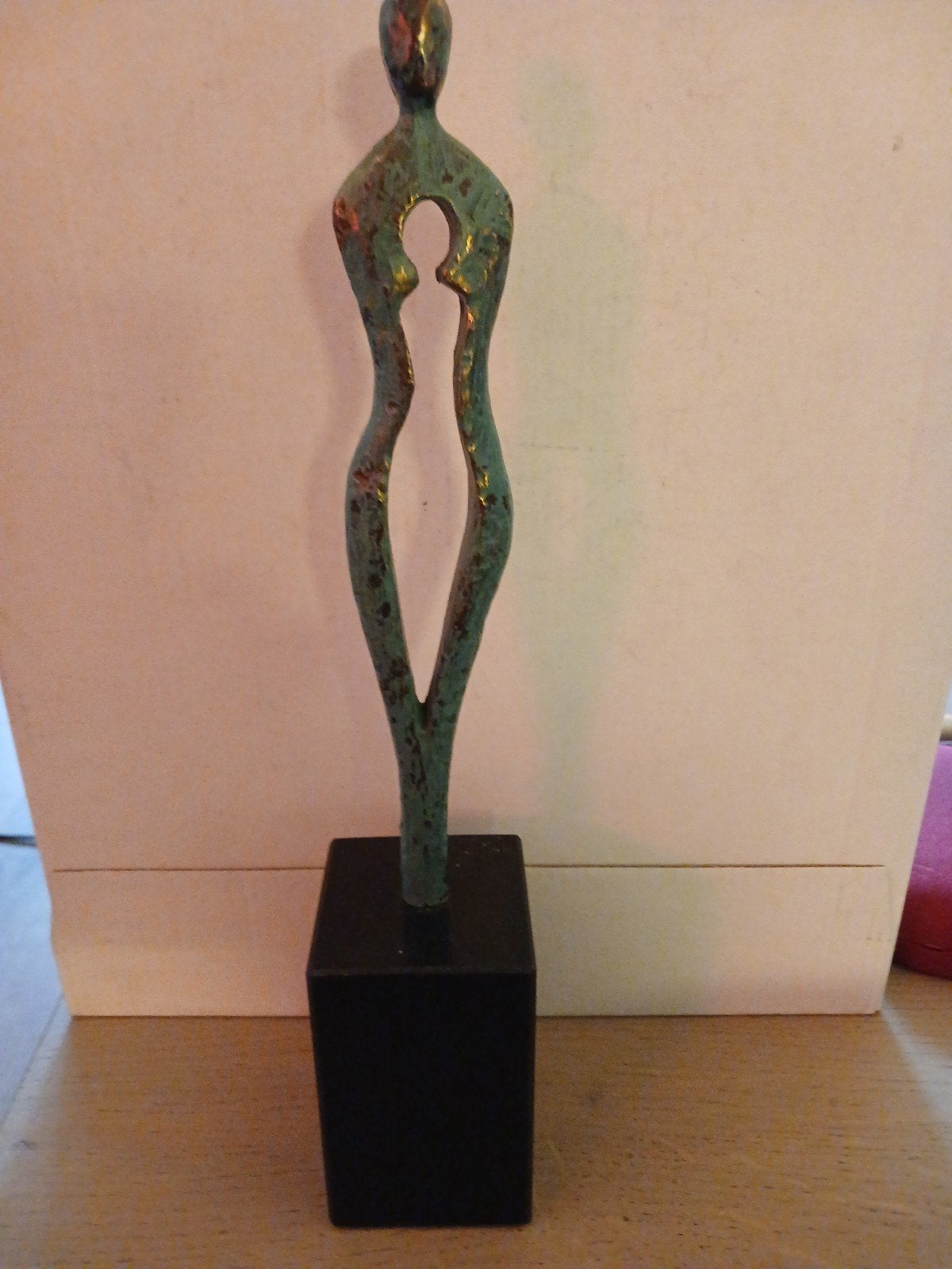 abstract gesigneerd bronzen beeldje, Antiek en Kunst, Ophalen of Verzenden