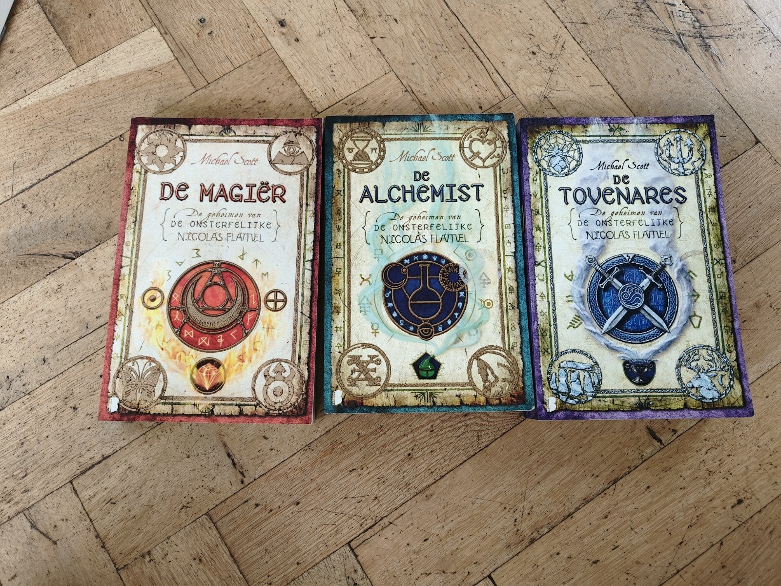 De Geheimen van de Onsterfelijke Nicolaas Flamel (3 boeken), Boeken, Ophalen, Gelezen, Michael Scott