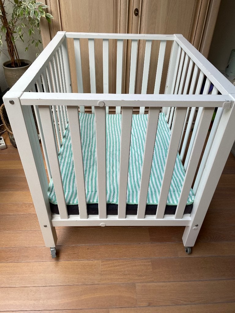 baby box Bopita, Ophalen, Gebruikt, Rechthoekig, Wieltjes