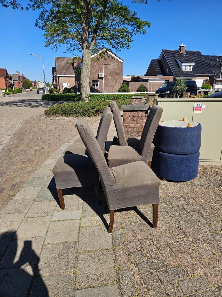 Gratis 6 stoelen, Ophalen, Gebruikt, Twee