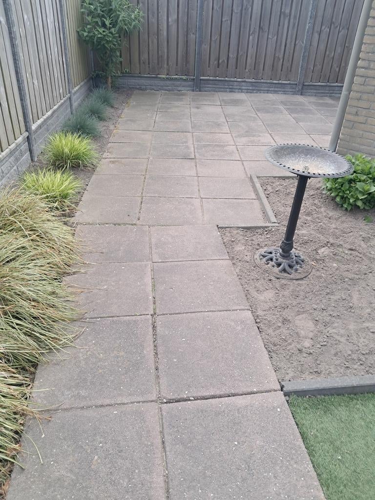 +- 21m2 terrastegels 50x50x5, Tuin en Terras, Ophalen of Verzenden, Beton, Terrastegels
